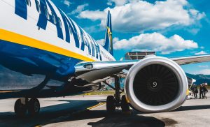 Ryanair faces troubles as a fistfight causes a diversion @lucasdavies